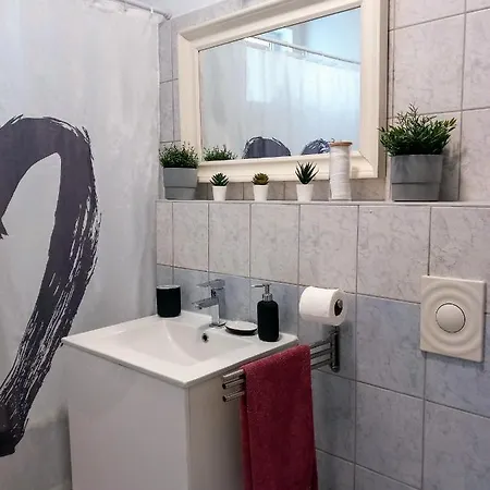Ap To You Apartman